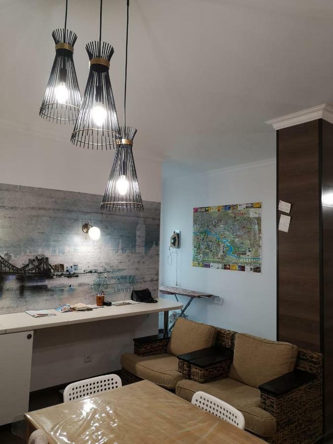 The Place Astana Hostel المظهر الخارجي الصورة